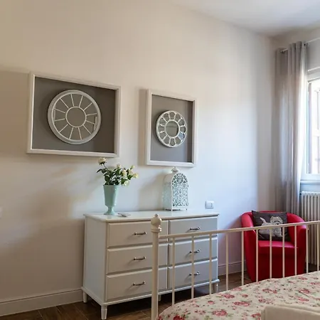 Gold Maison * Ferrare