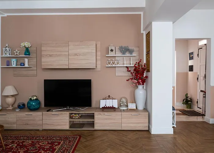 Gold Maison Willa Ferrara