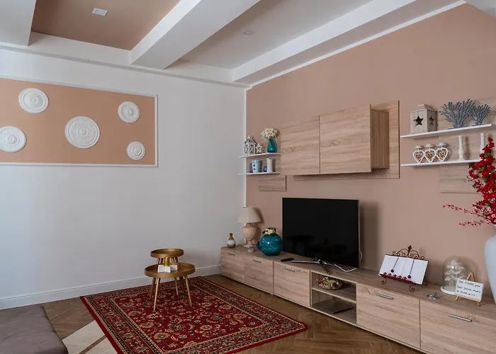 Gold Maison פררה